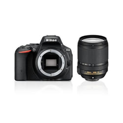 Nikon D5500 + AF-S DX NIKKOR 18-140mm Kit fotocamere SLR 24,2 MP CMOS 6000 x 4000 Pixel Nero