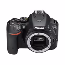 Nikon D5500 + AF-P 18-55mm VR Kit fotocamere SLR 24,2 MP CMOS 6000 x 4000 Pixel Nero