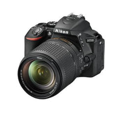 Nikon D5500 + AF-S DX NIKKOR 18-140MM F/3.5-5.6G ED VR Kit fotocamere SLR 24,2 MP CMOS 6000 x 4000 Pixel Nero