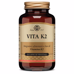 Solgar Vita K2 è un integratore alimentare a base di vitamina K2 derivata da natto, alimento tradizionale giapponese a base d ...