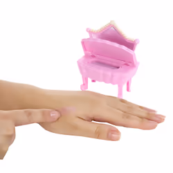 MGA Entertainment Yummiland Beauty Bag Playset + Lip Gloss Doll - Cupcake Beauty Bag - Vista aggiuntiva 5