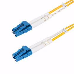 StarTech.com Cavo in fibra ottica duplex monomodale OS2 da LC a LC (UPC) da 10m, 9/125µm, 100G, Insensibile alla piegatura, B ...
