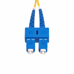 StarTech.com Cavo in fibra ottica duplex monomodale OS2 da SC a SC (UPC) da 1m, 9/125µm, 40G/100G, Insensibile alla piegatura, Bassa perdita di inserzione, Cavo patch in fibra LSZH - Vista aggiuntiva 4