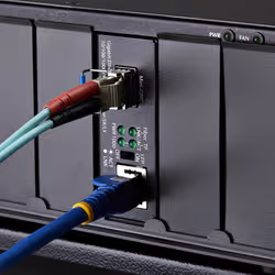 StarTech.com MCM1110SMLC40 convertitore multimediale di rete 2000 Mbit/s 1310 nm Modalità singola Nero - Vista aggiuntiva 6