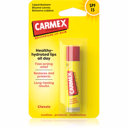 Scopri una leggenda tra i balsami labbra. L’iconico balsamo labbra idratante in stick Carmex Classic riesce a fare quasi mira ...