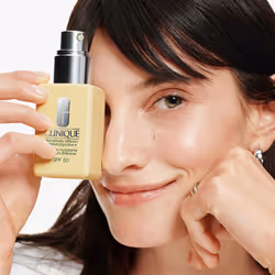 Clinique Dramatically Different Moisturizing Lotion+ SPF 50 50ml - Vista aggiuntiva 4