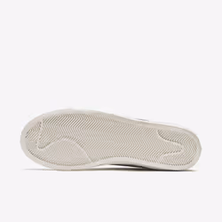Nike BQ6806-100 scarpa sportiva Maschio