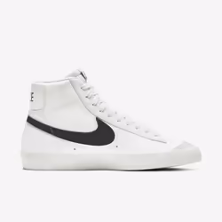 Nike BQ6806-100 scarpa sportiva Maschio