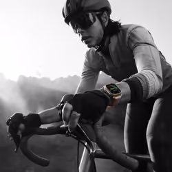 Apple Watch Ultra 2 GPS + Cellular, Cassa 49m in Titanio con Blu/Nero Trail Loop - M/L - Vista aggiuntiva 5