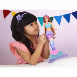 Barbie Dreamtopia Sirena Luci Scintillanti Bambola Bionda con Coda che si Illumina, Luci che si Attivano con Acqua e Capelli con Ciocche Rosa, Giocattolo per Bambini 3+ Anni - Vista aggiuntiva 5
