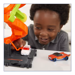 Hot Wheels City Mega Torre Autolavaggio, include 1 macchinina Color Shifters e pratici serbatoi per acqua, si collega ad altri set, giocattolo per bambini 4+ Anni - Vista aggiuntiva 4