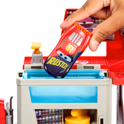 Disney Pixar Cars Mack Cambia Colore