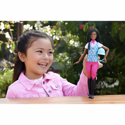 Barbie HXJ39 bambola - Vista aggiuntiva 4