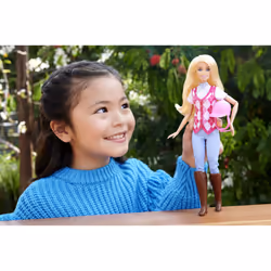 Barbie Mysteries The Great Horse Chase Bambola 'Malibu' Con Abiti E Accessori Da Equitazione - Vista aggiuntiva 8