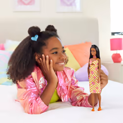 Barbie Fashionistas HYT91 bambola