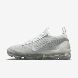 Nike DC4112-100 scarpa sportiva Femmina