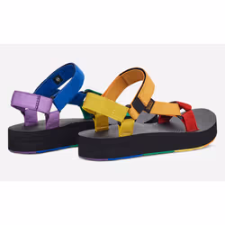 Teva Midform Universal Pride