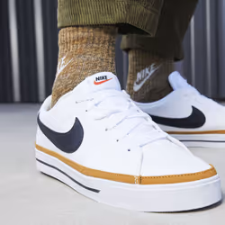 Nike DH3162-100 scarpa sportiva Maschio