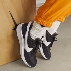 Nike DH9523-002 scarpa sportiva Femmina