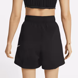 Nike DM6739-010