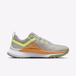 Nike DJ6158-002 scarpa sportiva Maschio