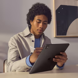 Apple iPad Pro 11" Wi‑Fi 1 TB display standard Argento - Vista aggiuntiva 5