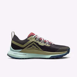 Nike DJ6159-004 scarpa sportiva Femmina