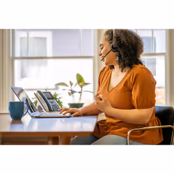 POLY Voyager 4320-M + cavo da USB-A a USB-C + dongle BT700 - Vista aggiuntiva 6