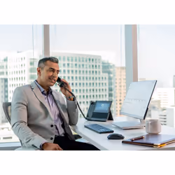 POLY Telefono multimediale aziendale CCX 600 per Microsoft Teams e abilitato per PoE - Vista aggiuntiva 4