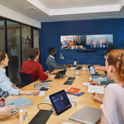 POLY Studio X72 All-In-One Video Bar - Vista aggiuntiva 4
