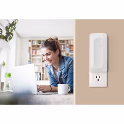 NETGEAR EAX17 router wireless Gigabit Ethernet Dual-band (2.4 GHz/5 GHz) Bianco - Vista aggiuntiva 3