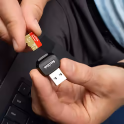 SanDisk Extreme 2 TB MicroSDXC UHS-I Classe 10 - Vista aggiuntiva 4