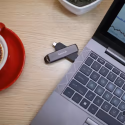 SanDisk SDDDE1-2T00-G46 unità flash USB 2 TB USB Type-A / USB Type-C 3.2 Gen 2 (3.1 Gen 2) Nero - Vista aggiuntiva 4