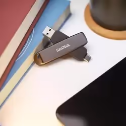 SanDisk SDDDE1-2T00-G46 unità flash USB 2 TB USB Type-A / USB Type-C 3.2 Gen 2 (3.1 Gen 2) Nero - Vista aggiuntiva 5