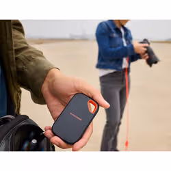 SanDisk Extreme Portable SSD (V3) 500 GB USB tipo-C USB 3.2 Gen 2x2 Rosso, Blu - Vista aggiuntiva 5