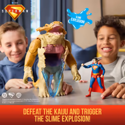 DC Comics , SUPERMAN, Superman Vs. Kaiju con Slime, Set di Action Figure, Giocattoli dei Supereroi per Bambini e Bambine, 4+ Anni - Vista aggiuntiva 4