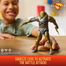 DC Comics , SUPERMAN, The Hammer, Action Figure Epic Strike, in Scala 15 cm, Stile Fedele al Film, Include 2 Accessori, Giocattoli per Bambini e Bambine, 4+ Anni - Vista aggiuntiva 3