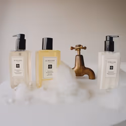 Jo Malone Lozione Mani e Corpo English Pear & Freesia 250 ml - Vista aggiuntiva 4