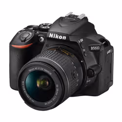 Nikon D5600 Kit fotocamere SLR 24,2 MP CMOS 6000 x 4000 Pixel Nero - Vista aggiuntiva 2