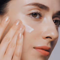 Future Solution Lx Crema Notte Rigenerante Totale 50 ml - Vista aggiuntiva 2