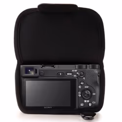 MegaGear MG063 custodia per fotocamera Cover Nero