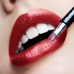 MAC Cosmetics Frost Lipstick 3 g New York Apple Brillante - Vista aggiuntiva 4