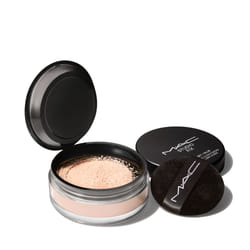 MAC Cosmetics 773602672295 terra 6,5 g Light