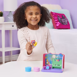 Gabby's Dollhouse , Groovy Music Room con personaggio Daniel James Catnip, 2 accessori, 2 mobili e 2 scatole con sorpresa, giocattoli per bambini dai 3 anni in su - Vista aggiuntiva 6