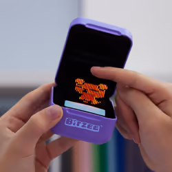 Bitzee, Cucciolo Digitale e Interattivo, Animale Elettronico Virtuale da Accudire e Crescere, Reagisce al Tuo Tocco, 15 Personaggi da Collezionare, Giochi per Bambini e Bambine, 5+ anni