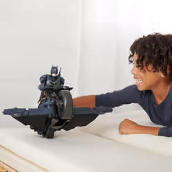 DC Comics , Veicolo Batman Adventures 2 in 1, Batcycle Trasformabile, Macchina Batman Compatibile con Tutte le Action Figure Batman, Batmobile Trasformabile, Giochi per Bambini e Bambine, 4+ Anni - Vista aggiuntiva 6