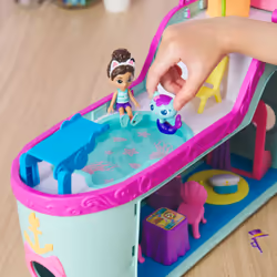 Gabby's Dollhouse , Crociera dei gatti di Gabby, nave da crociera giocattolo con 2 personaggi, giocattoli a sorpresa e accessori per la casa delle bambole, giocattoli per bambine e bambini dai 3 anni in su - Vista aggiuntiva 6