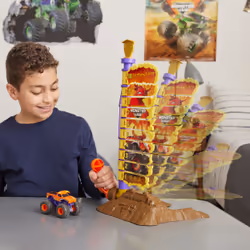 Monster Jam El Toro Loco Big Air Challenge, set di gioco di oltre 50 cm con Monster Truck giocattolo speciale, in scala 1:64, giocattoli per bambini dai 3 anni in su - Vista aggiuntiva 7