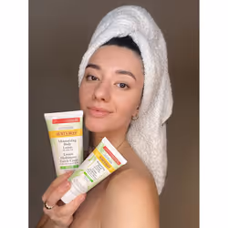 Crema mani Burt's Bees Aloe e latte di riso 70 g
