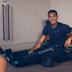 Therabody RecoveryAir PRO massaggiatore Gambe Nero - Vista aggiuntiva 4